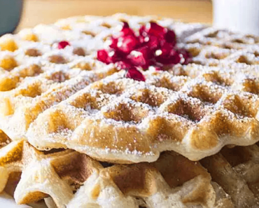 how to make vegan waffles recipe 370x297 - Vegan 7 Ingredients Waffles