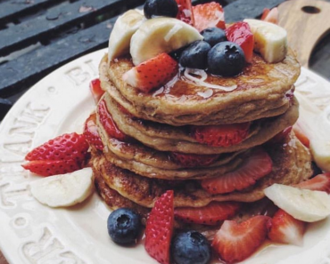 Vegan Chocolate Pancakes 370x297 - Vegan Chocolate Pancakes